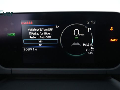 Used 2024 Subaru Solterra Touring image 7