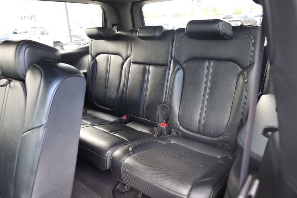 Used 2024 Jeep Wagoneer Series II w/ Flexible Seating Group AWD/4WD image 18