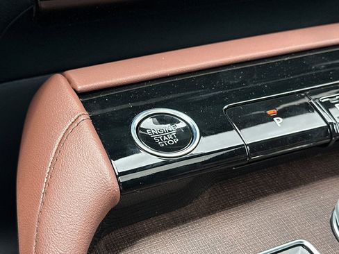 New 2026 Lincoln Navigator Reserve AWD/4WD image 23