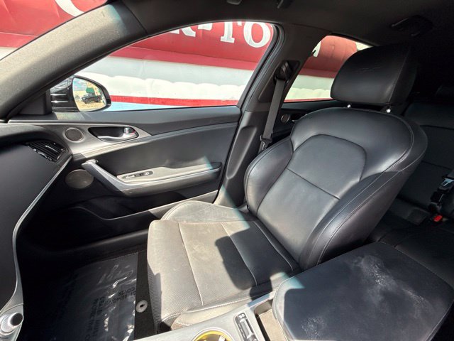 Used 2020 Kia Stinger GT1 RWD image 14