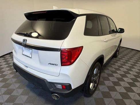 Used 2023 Honda Passport EX-L image 4