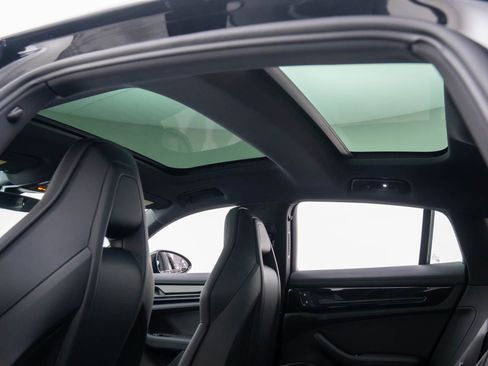 New 2026 Porsche Panamera 4 image 19
