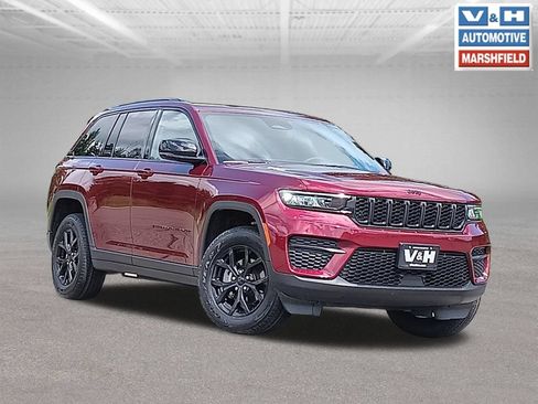 Used 2024 Jeep Grand Cherokee Altitude AWD/4WD image 1