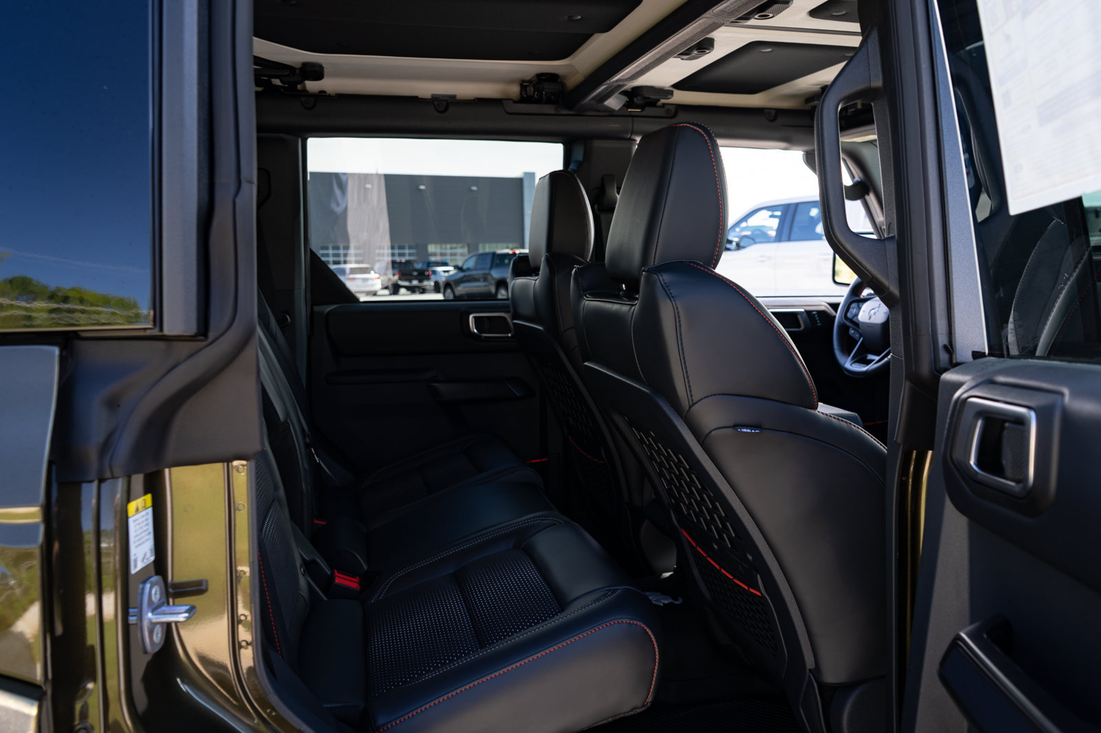 New 2026 Ford Bronco Raptor w/ Interior Carbon Fiber Pack AWD/4WD image 45