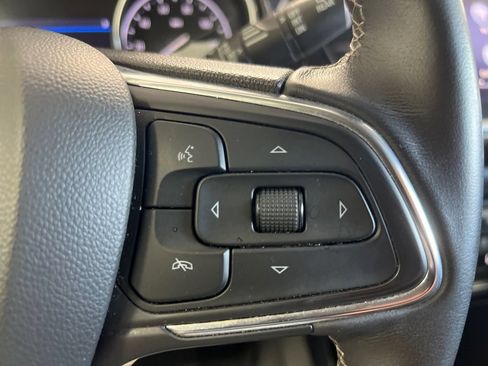 Used 2022 Buick Encore GX Select w/ Experience Buick Package AWD/4WD image 27