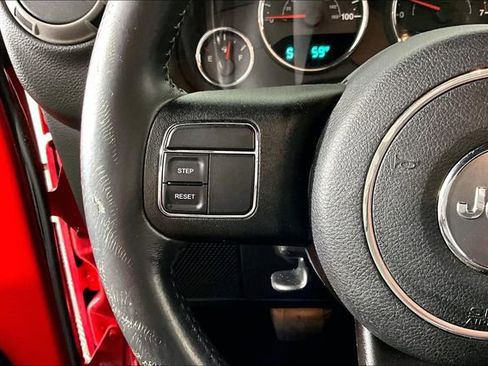 Used 2015 Jeep Wrangler Unlimited Sport w/ Quick Order Package 24S AWD/4WD image 10