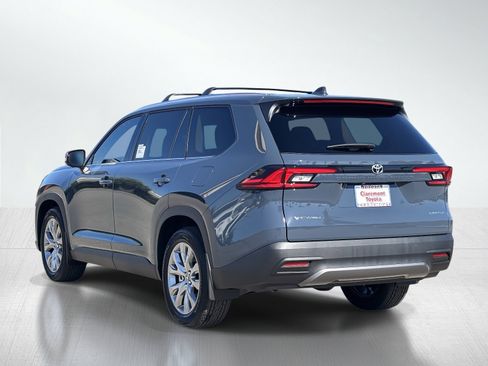 New 2026 Toyota Grand Highlander Limited image 3