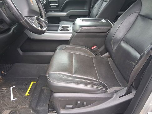 Used 2016 Chevrolet Silverado 2500 LTZ w/ Duramax Plus Package image 5