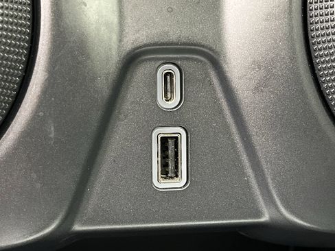 Certified 2023 Chevrolet Blazer Premier w/ Driver Confidence II Package image 26