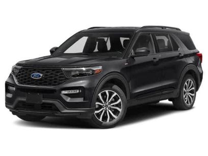 Used 2024 Ford Explorer ST-Line w/ Class IV Trailer Tow Package