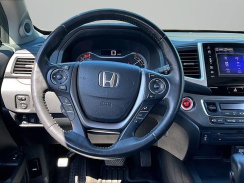 Used 2017 Honda Pilot EX-L image 8
