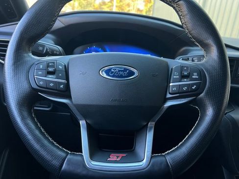 Used 2020 Ford Explorer ST w/ ST High-Performance Pack image 25