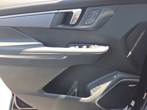 New 2026 Buick Enclave Sport Touring w/ Power Package FWD image 37