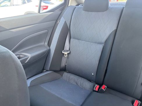 Used 2025 Nissan Versa SV FWD image 36