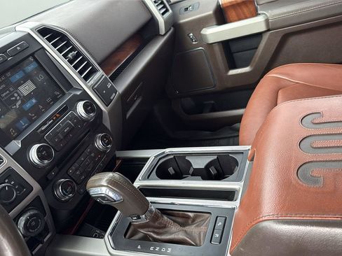 Used 2018 Ford F150 King Ranch w/ Equipment Group 601A Luxury image 21