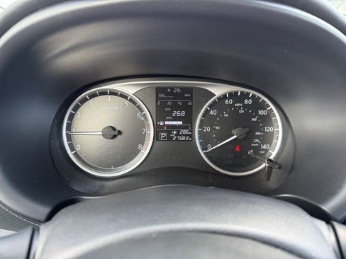 Used 2021 Nissan Kicks S image 25