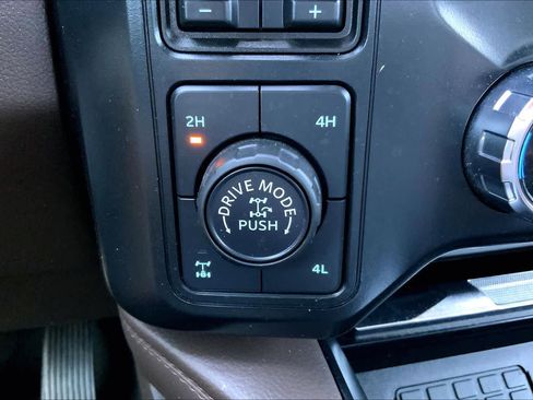 Used 2024 Ford F250 King Ranch w/ Tremor Off-Road Package AWD/4WD image 35