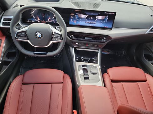 Used 2025 BMW 330i Sedan w/ Premium Package RWD image 12