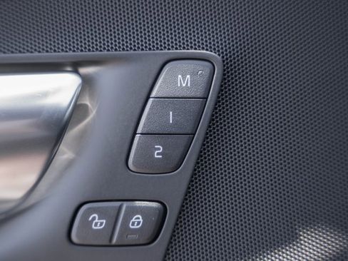 New 2026 Volvo XC60 B5 Plus w/ Protection Package Premier image 35