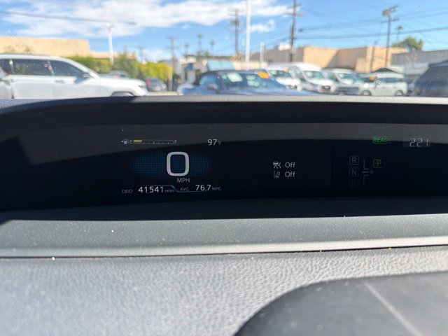 Used 2021 Toyota Prius Prime XLE w/ Carpet Mat Package (TMS) FWD image 9