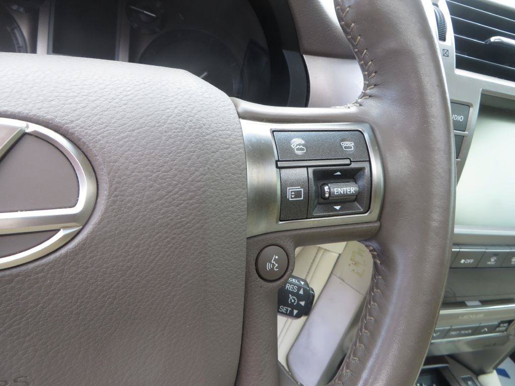 Used 2019 Lexus GX 460 Premium w/ Premium Package AWD/4WD image 18