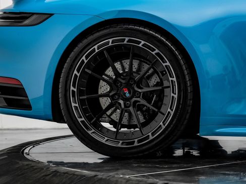 Used 2020 Porsche 911 Carrera S RWD image 89