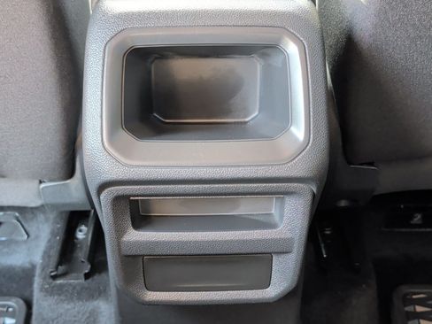 Used 2024 Volkswagen Taos S FWD image 25