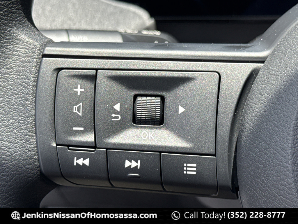 New 2026 Nissan Kicks SV w/ Cold Weather Package FWD image 41