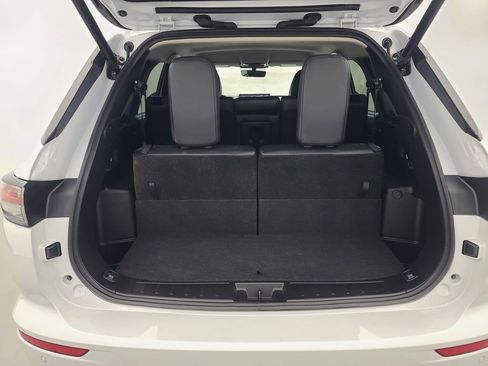 Used 2025 Mitsubishi Outlander SE image 17