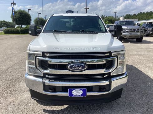Used 2020 Ford F250 XLT AWD/4WD image 2