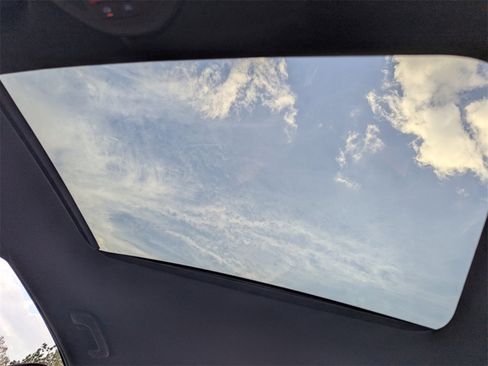 Used 2025 Genesis G70 3.3T Advanced image 28