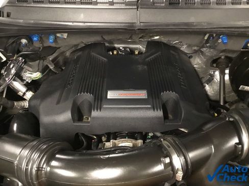 Used 2017 Ford F150 Raptor w/ Equipment Group 801A Mid image 44