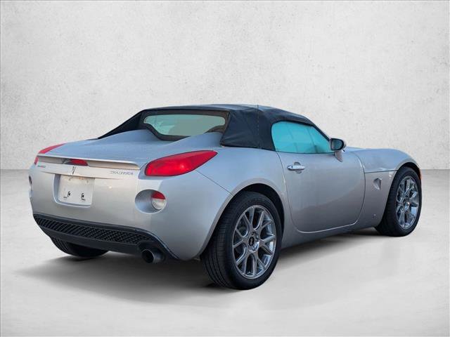 Used 2007 Pontiac Solstice Convertible w/ Preferred Package RWD image 5