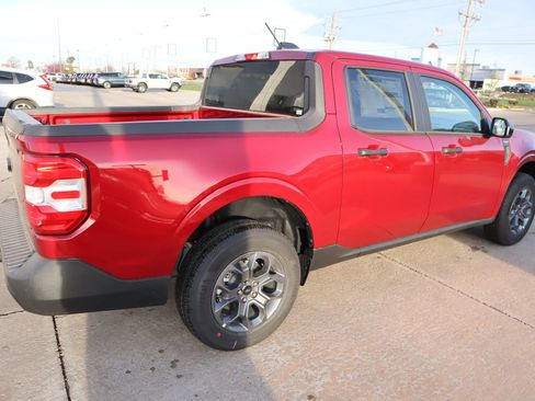 New 2026 Ford Maverick XLT w/ XLT Luxury Package FWD image 21