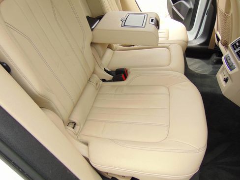 Used 2022 Audi Q5 2.0T Premium Plus w/ Premium Plus Package image 18