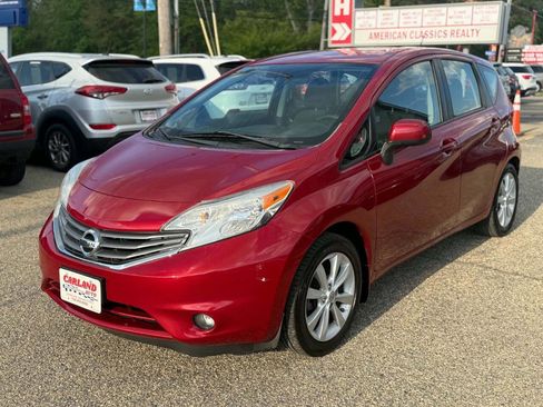 Used 2014 Nissan Versa Note SV w/ SL Package FWD image 3