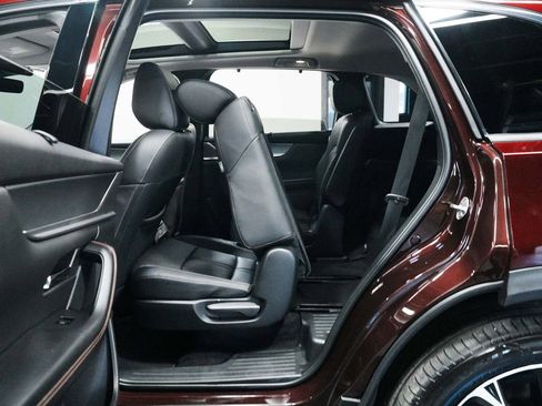 Used 2024 MAZDA CX-90 Plug-In Hybrid w/ Premium Plus image 33