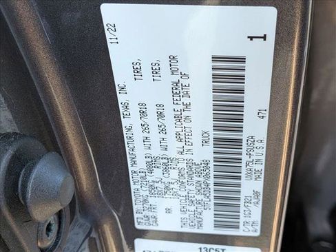 Used 2023 Toyota Tundra SR5 w/ SR5 Convenience Package AWD/4WD image 18
