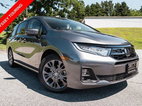 Used 2025 Honda Odyssey Touring image 1