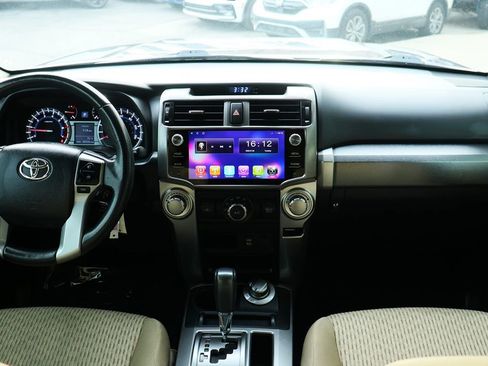 Used 2017 Toyota 4Runner SR5 image 32