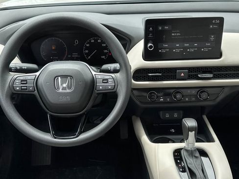 Used 2026 Honda HR-V LX image 11