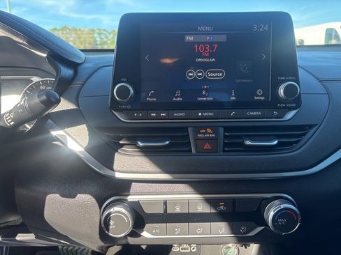 Used 2022 Nissan Altima 2.5 SR image 21