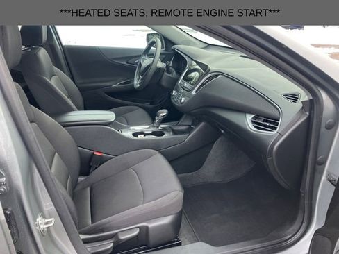 Used 2025 Chevrolet Malibu LT image 15