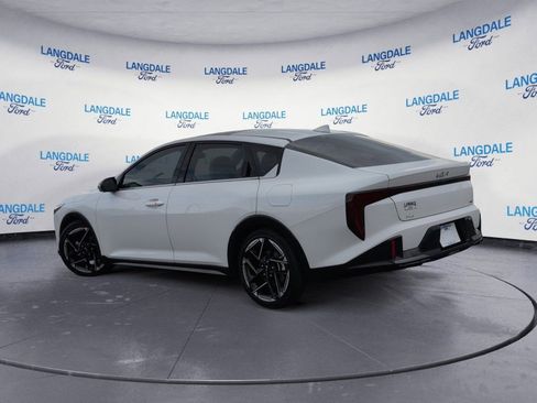 Used 2025 Kia K4 GT-Line w/ GT-Line Premium Package image 9