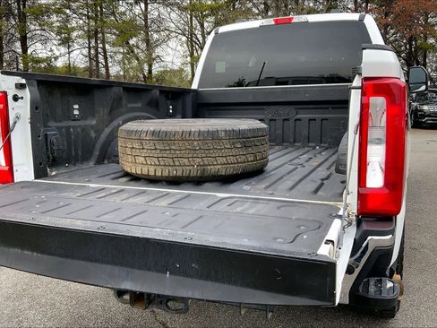Used 2024 Ford F350 XLT image 32