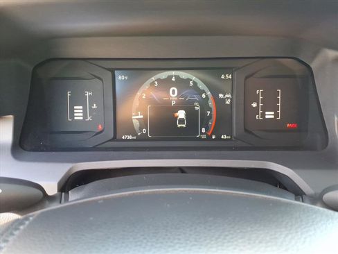 Used 2025 Toyota Tacoma SR5 AWD/4WD image 25