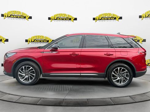 Used 2022 Lincoln Corsair FWD w/ Equipment Group 101A image 2