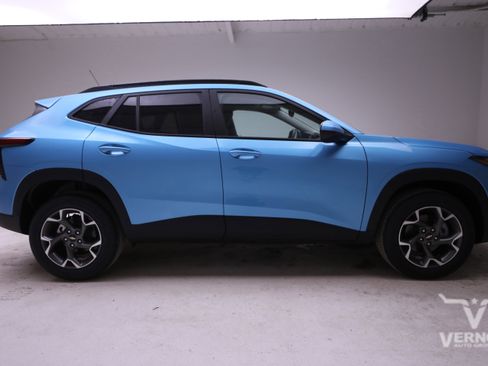 New 2026 Chevrolet Trax LT image 6