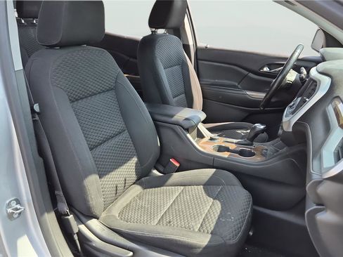 Used 2018 GMC Acadia SLE FWD image 14