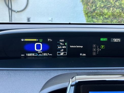 Certified 2021 Toyota Prius Prime Limited FWD image 24
